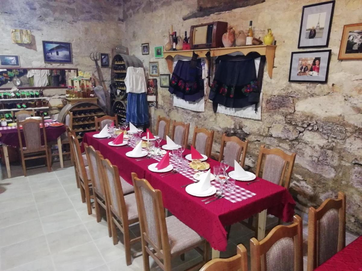 "Pivnica I Smestaj Jovanovic"- Rogljevacke Pivnice Rogljevo Zewnętrze zdjęcie
