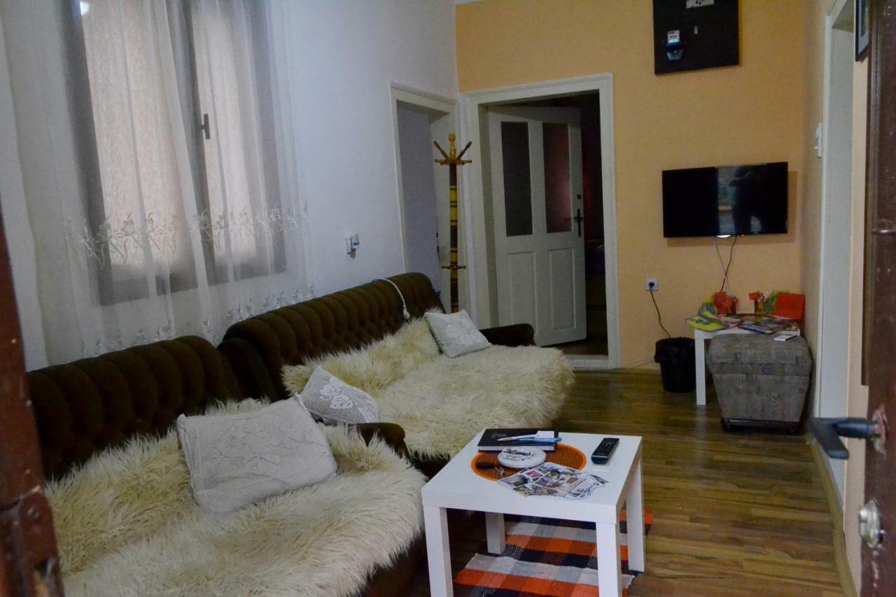 "Pivnica I Smestaj Jovanovic"- Rogljevacke Pivnice Rogljevo Zewnętrze zdjęcie