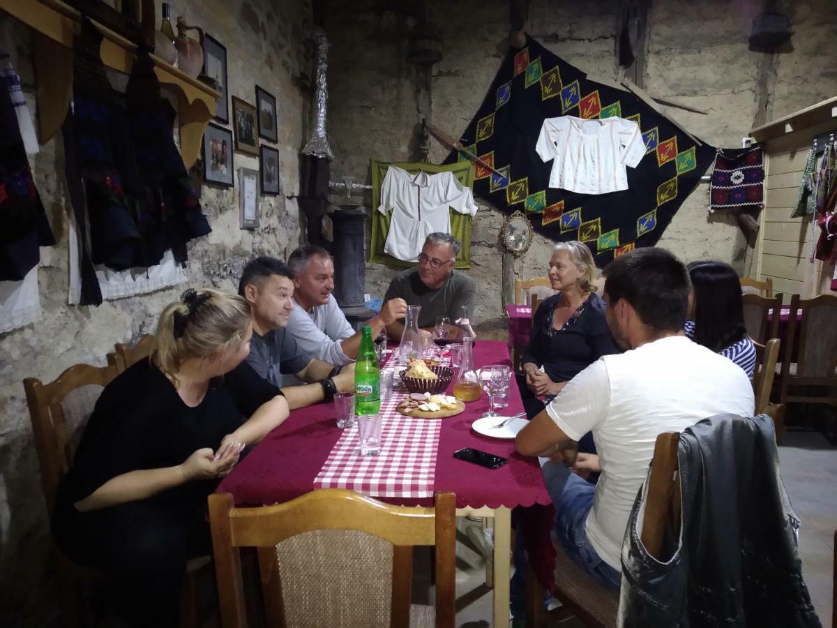 "Pivnica I Smestaj Jovanovic"- Rogljevacke Pivnice Rogljevo Zewnętrze zdjęcie