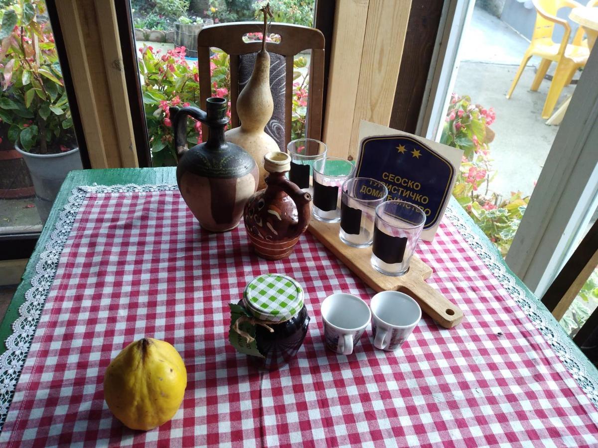 "Pivnica I Smestaj Jovanovic"- Rogljevacke Pivnice Rogljevo Zewnętrze zdjęcie